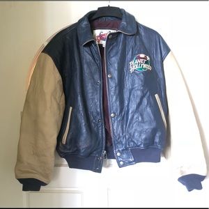 Size M men’s Vintage leather jacket